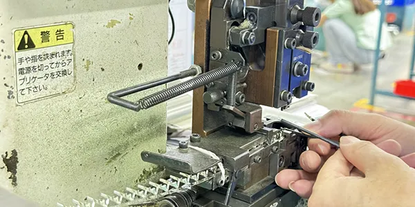 Ручная опрессовка проводов