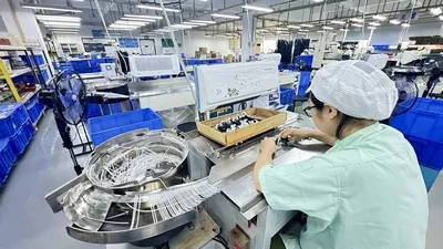 Установка кабельных стяжек