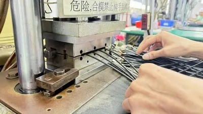 Овермолдинг кабелей